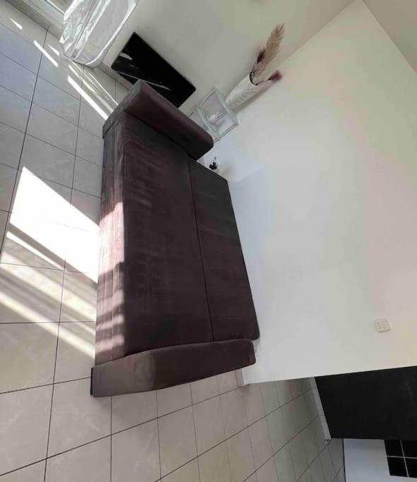 Tres Bel Appartement Entre Paris Et Disneyland Lognes Exteriér fotografie